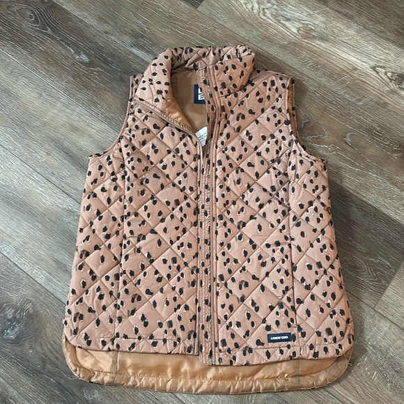 Lands End FeatherFree Quilted Insulated Vest | Perfect for transitional times - Picture 2 of 4